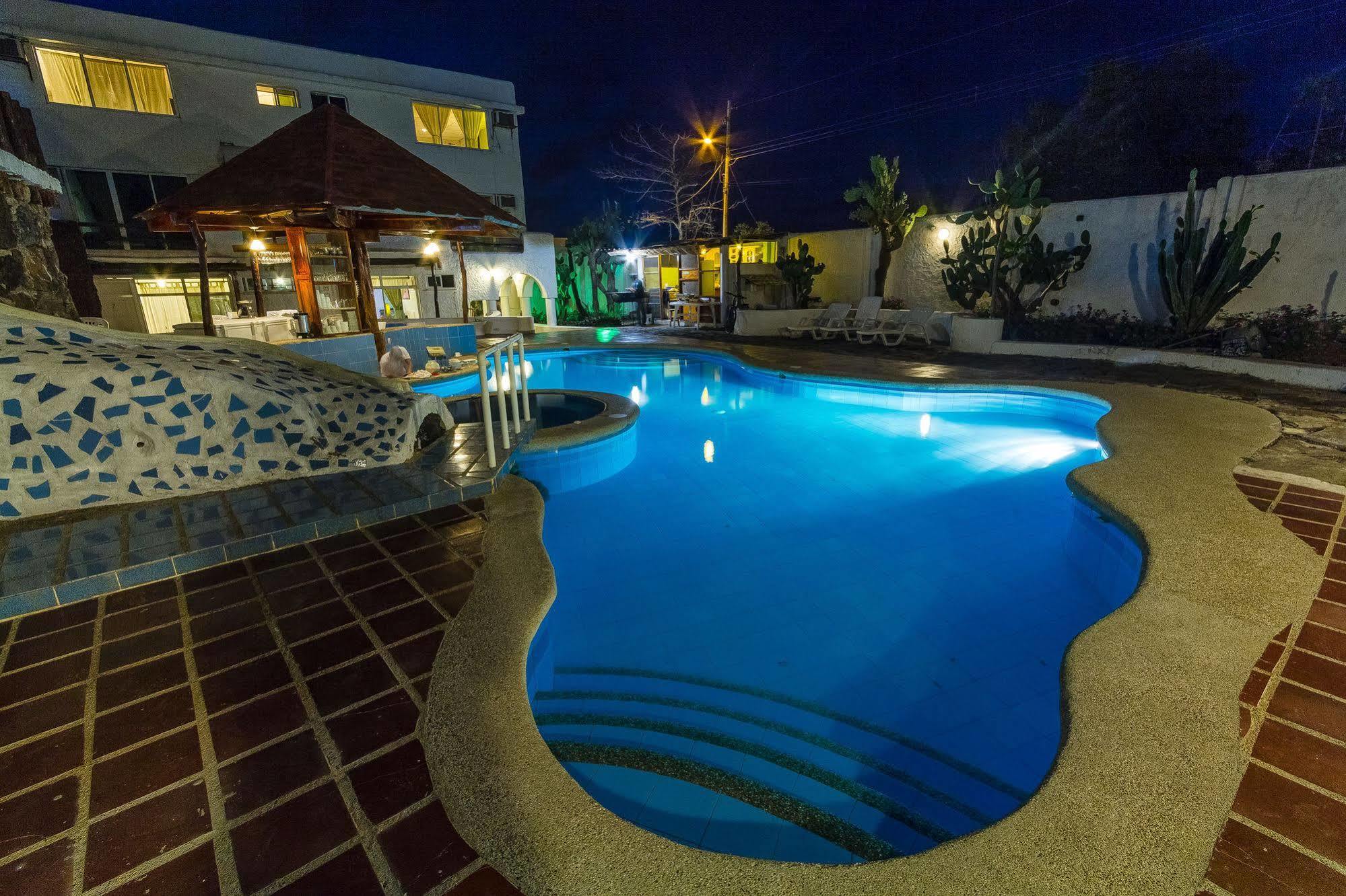 Bed and Breakfast Casa Opuntia Пуэрто-Бакерисо-Морено Экстерьер фото