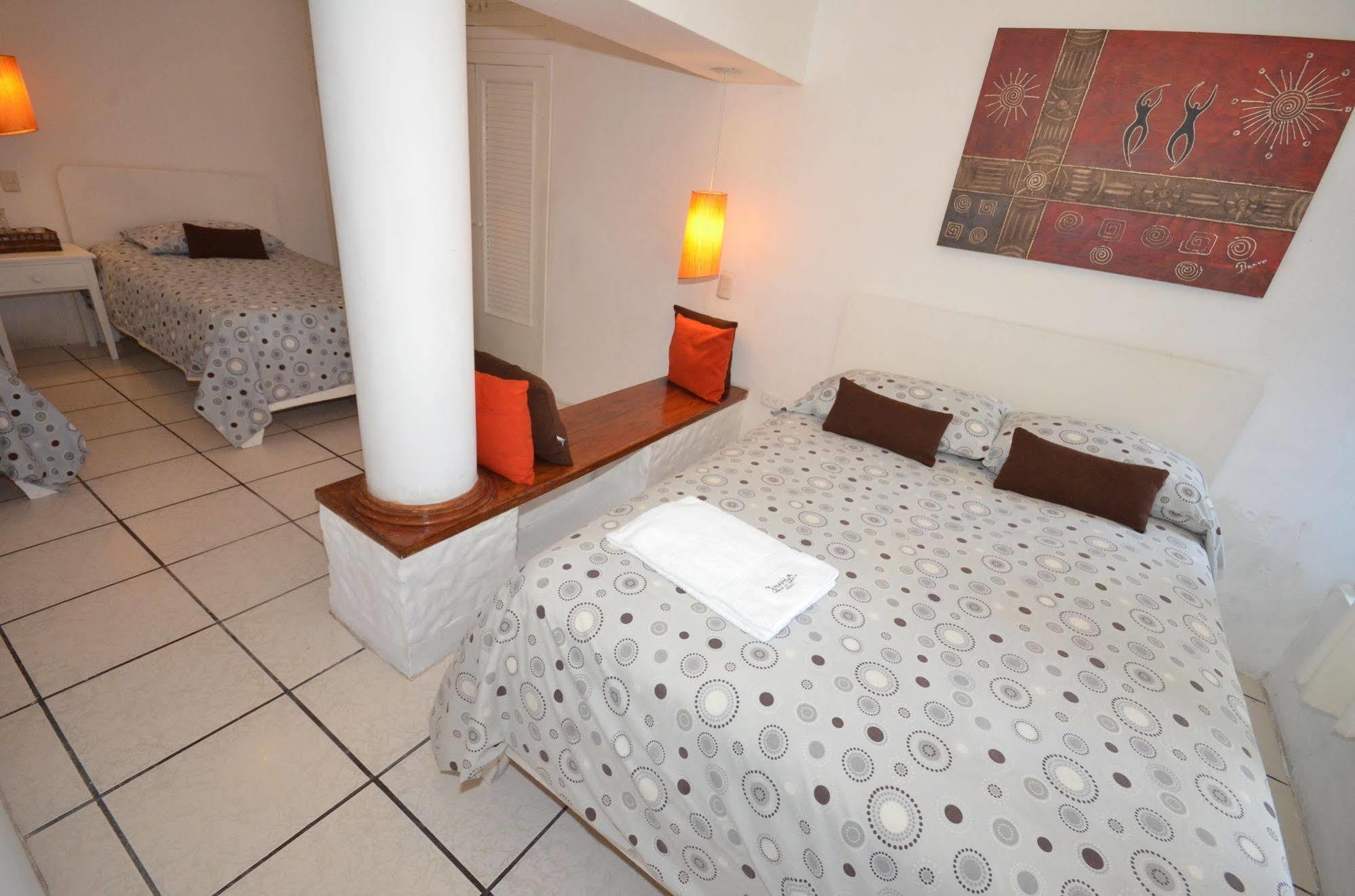 Bed and Breakfast Casa Opuntia Пуэрто-Бакерисо-Морено Экстерьер фото