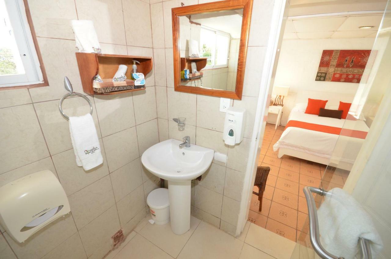 Bed and Breakfast Casa Opuntia Пуэрто-Бакерисо-Морено Экстерьер фото